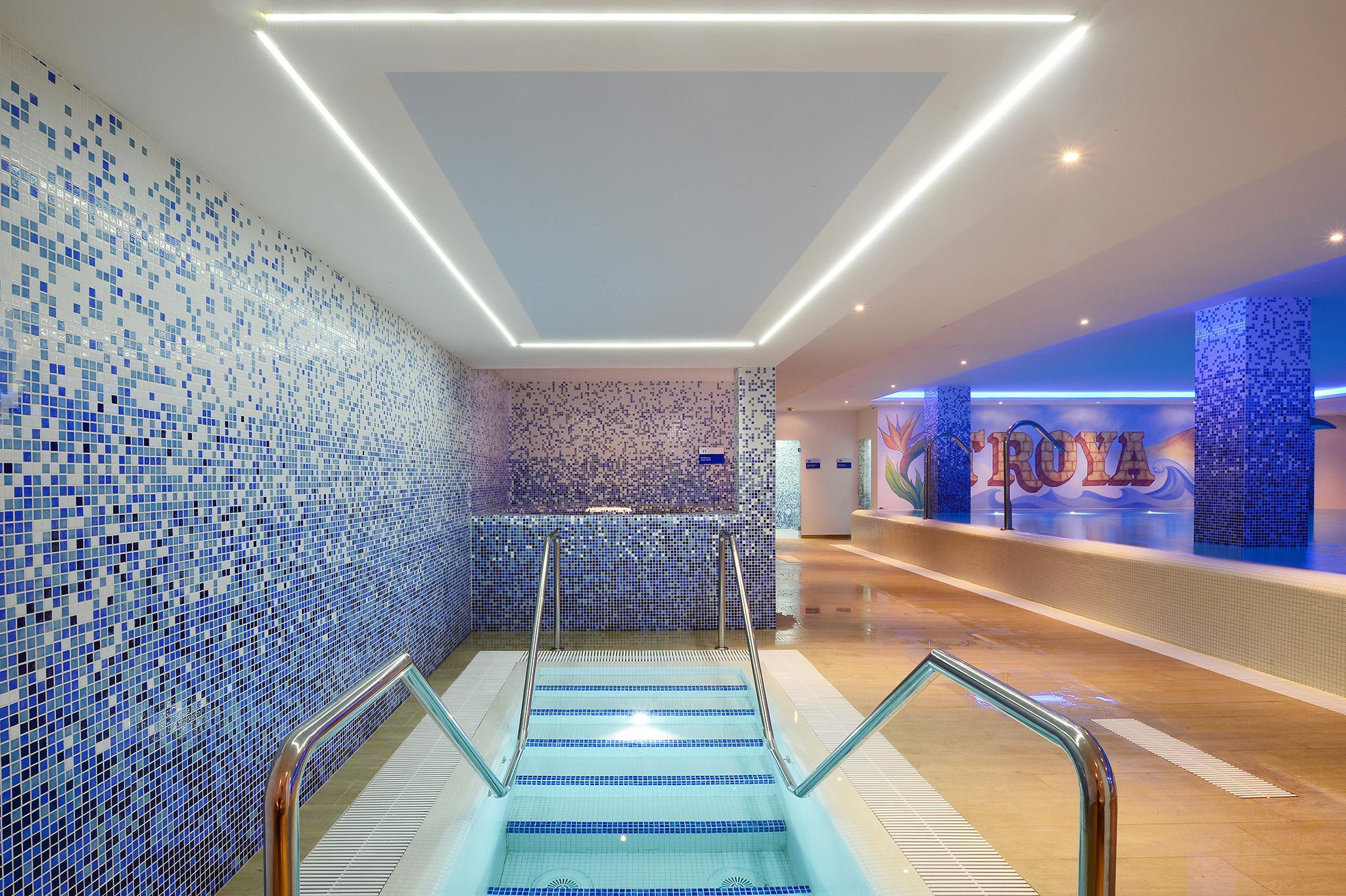 Hotel Alexandre Troya 4*